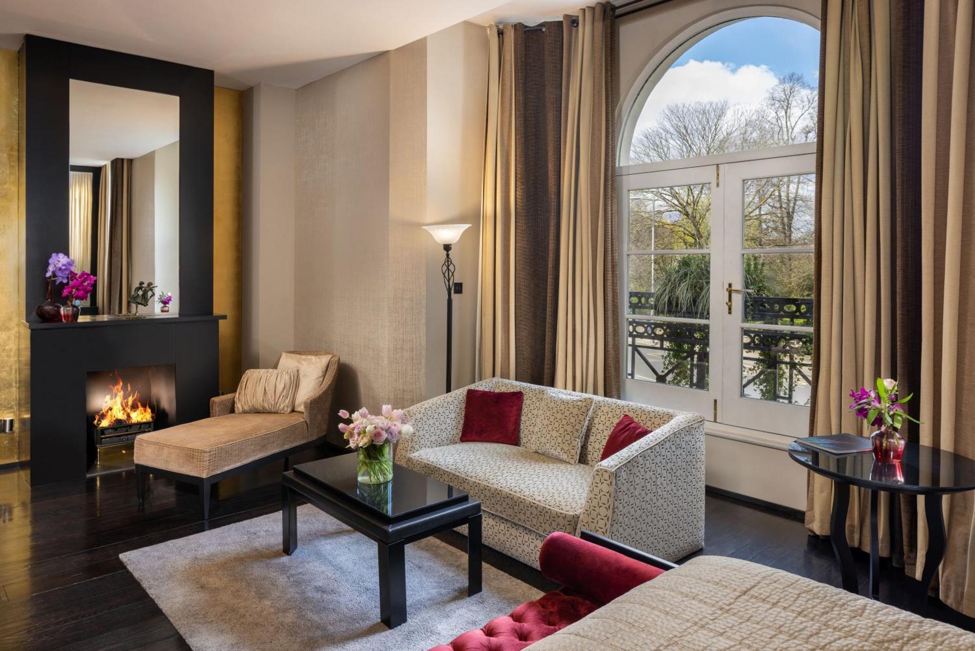 60 Hyde Park Gate Hotel London Exterior photo