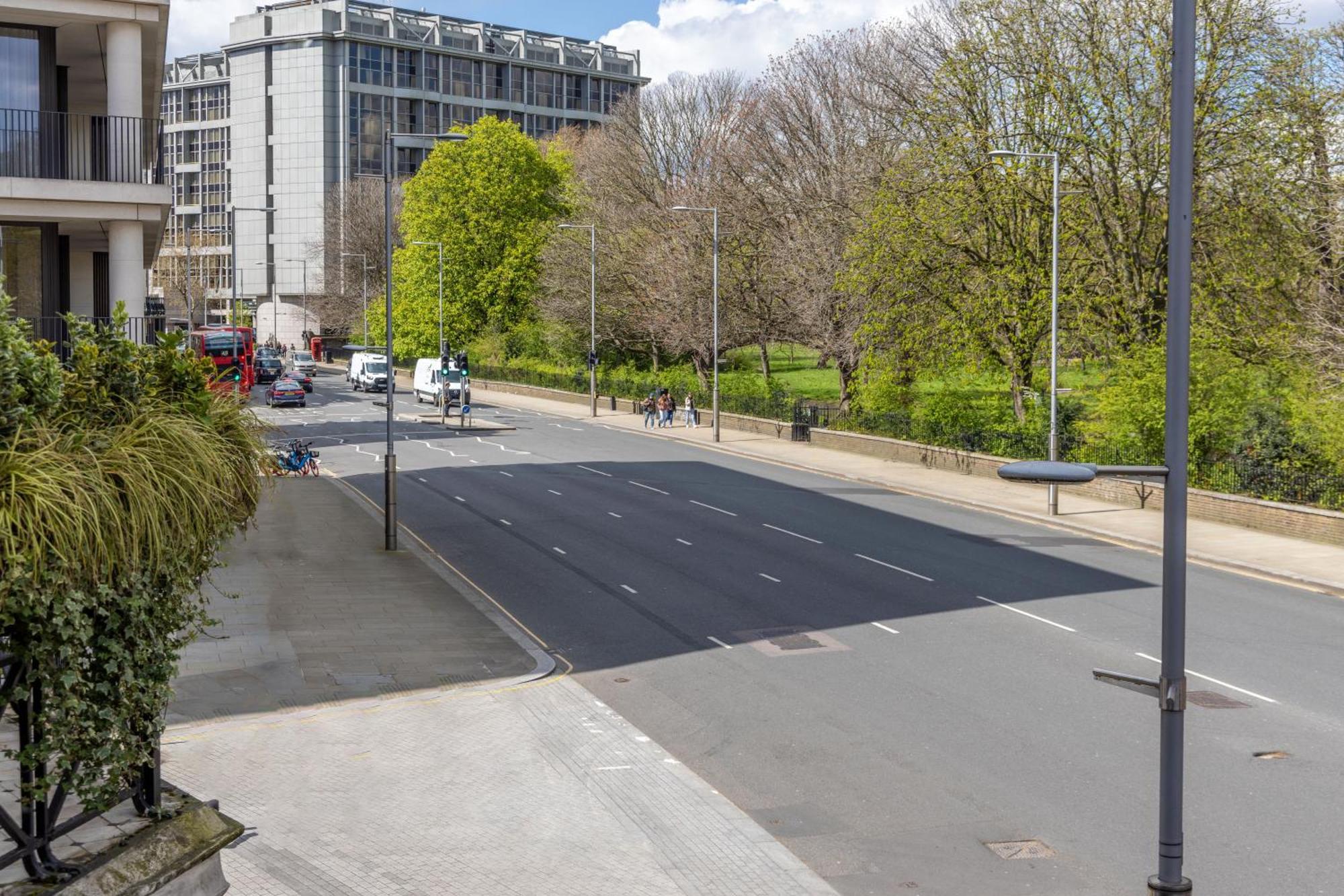 60 Hyde Park Gate Hotel London Exterior photo