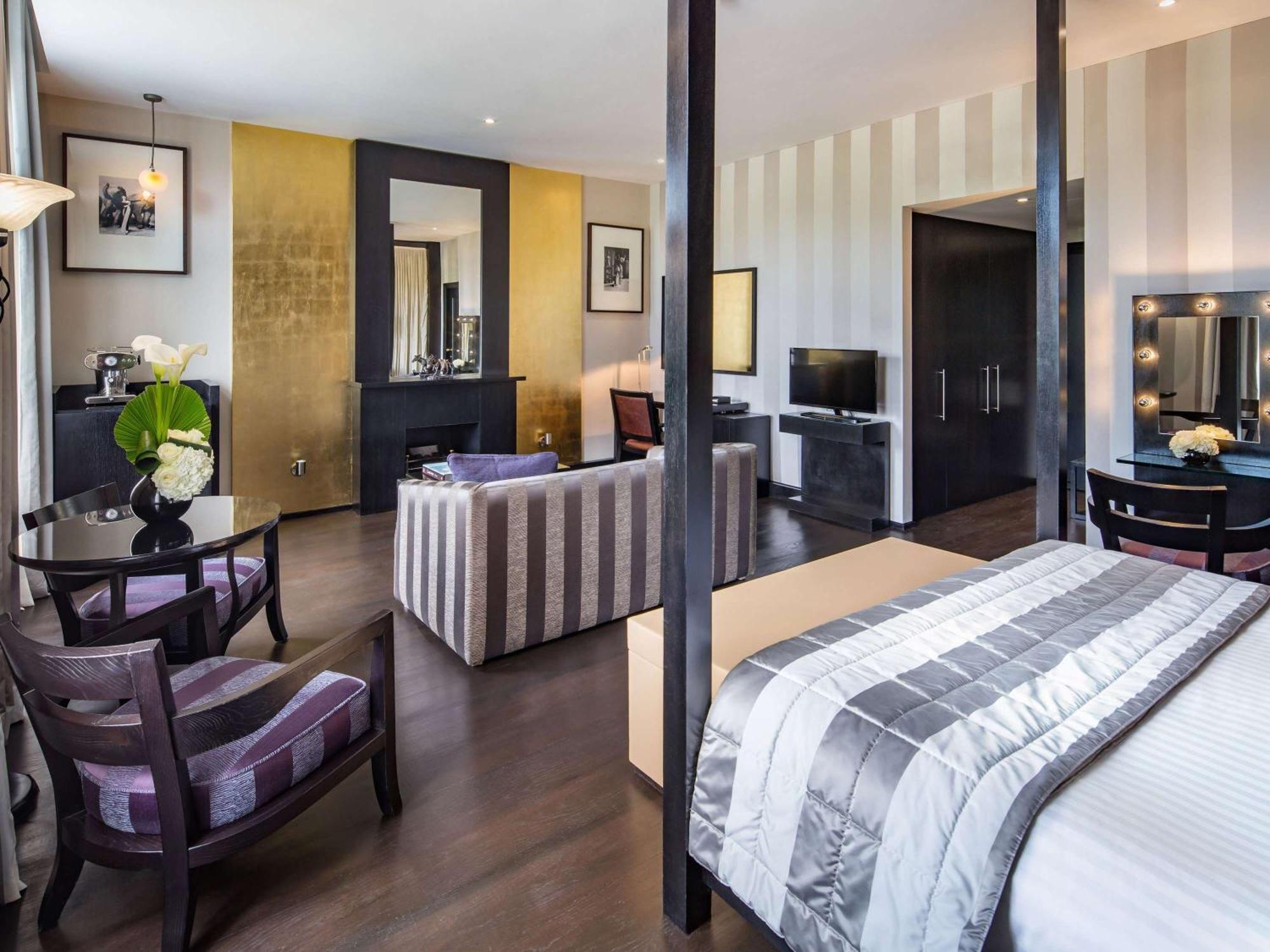 60 Hyde Park Gate Hotel London Exterior photo
