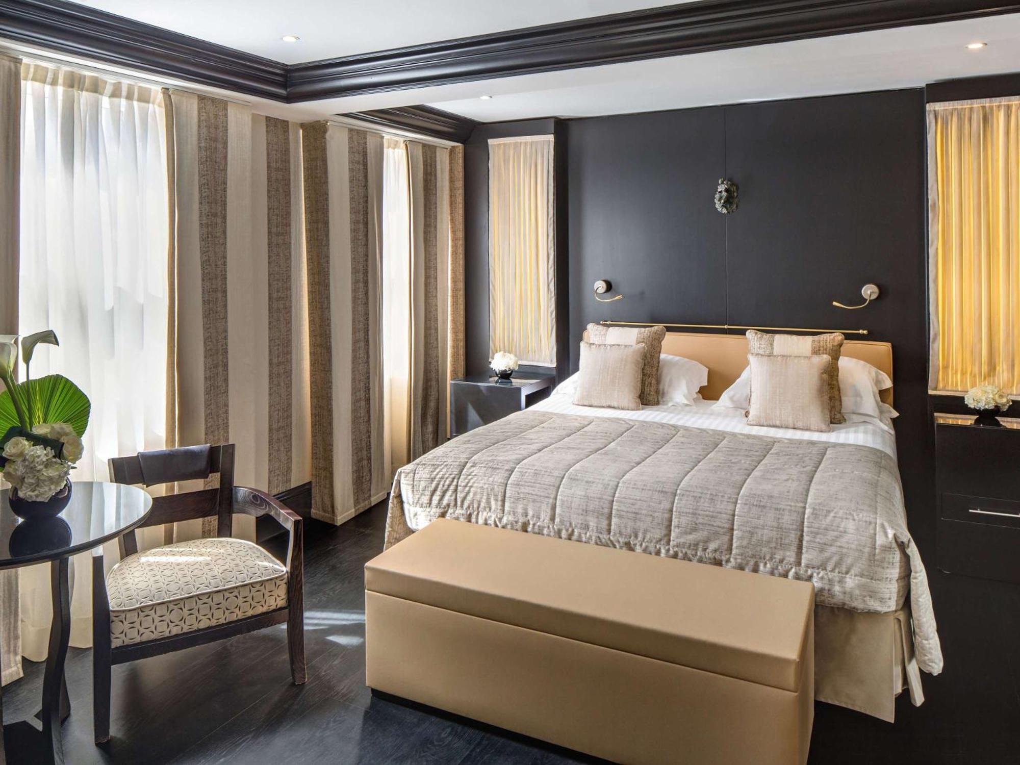 60 Hyde Park Gate Hotel London Exterior photo